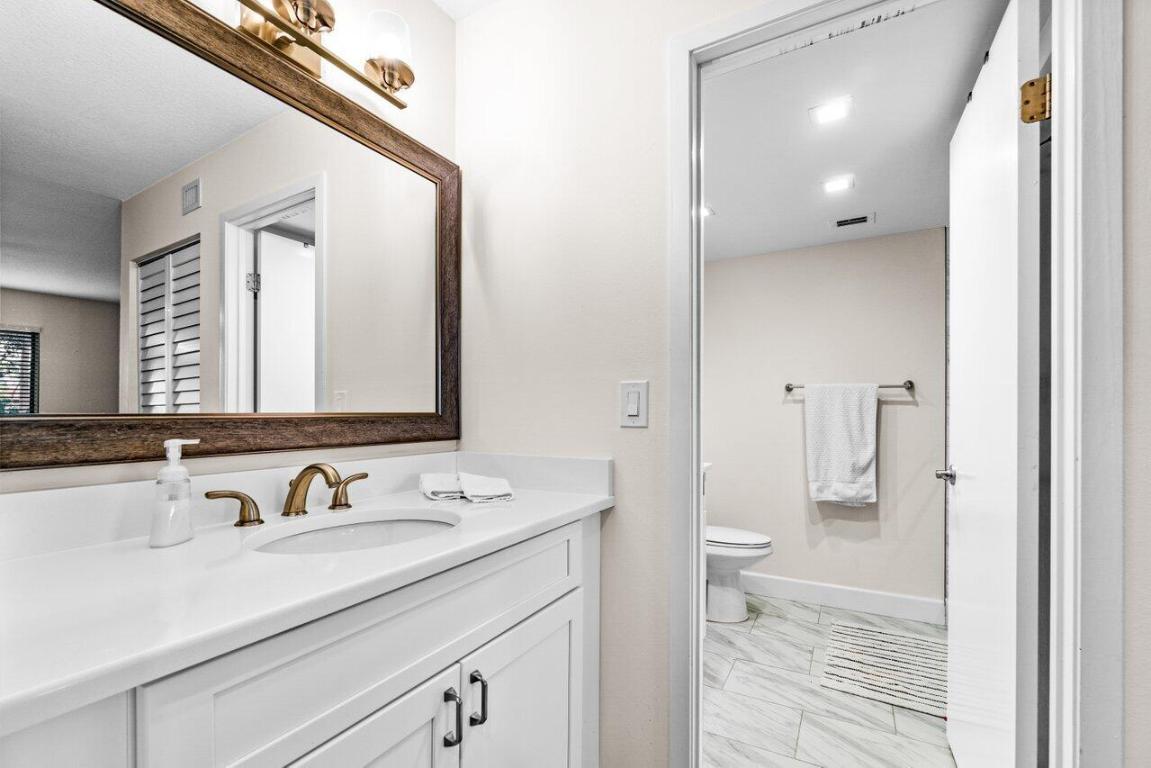 138 Brackenwood Road