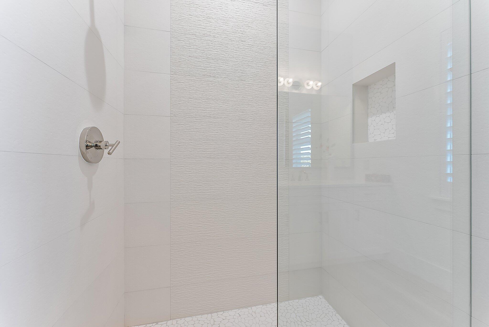 11701 Lake Shore Place