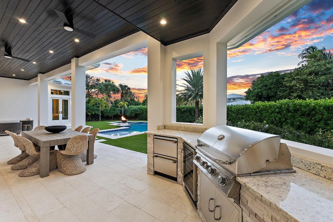 11701 Lake Shore Place