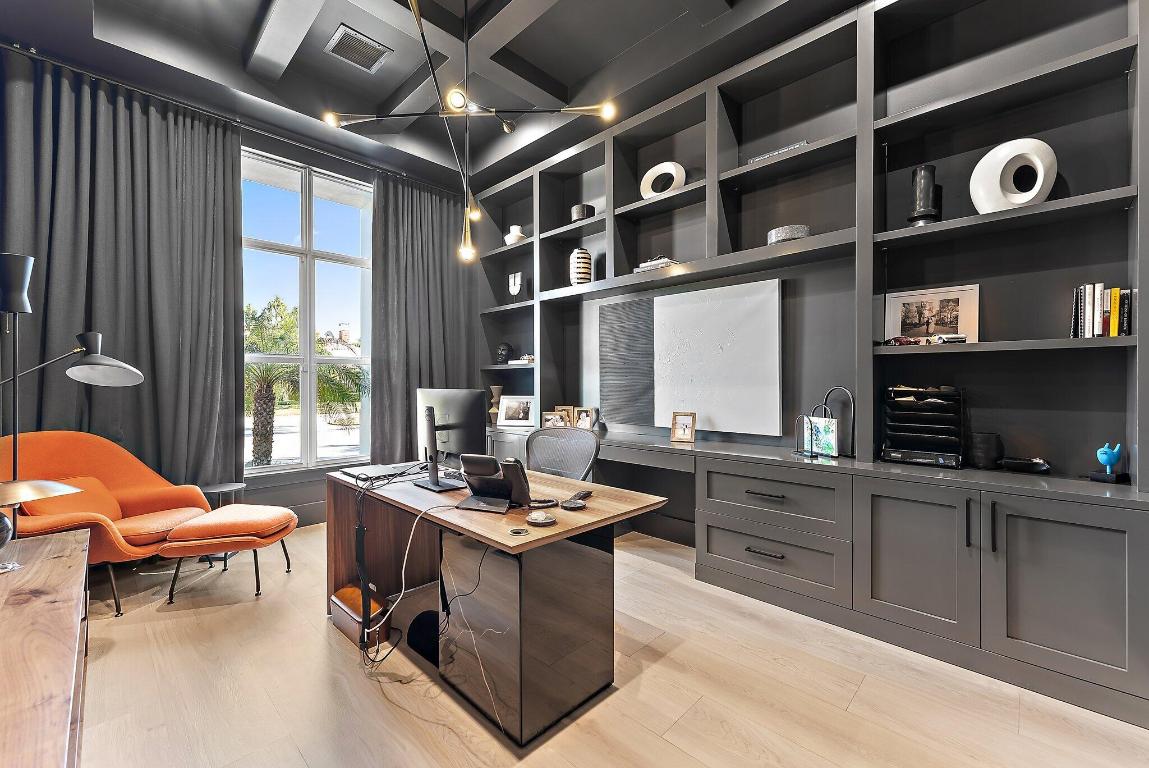 11701 Lake Shore Place