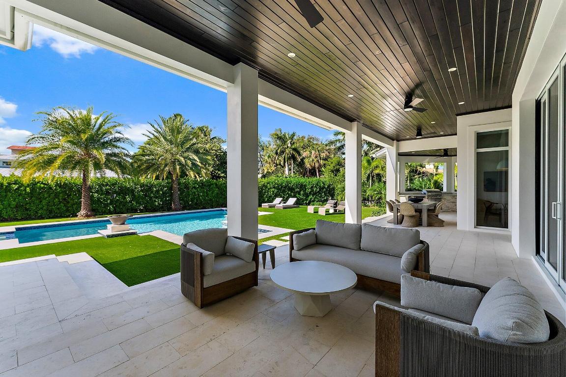 11701 Lake Shore Place