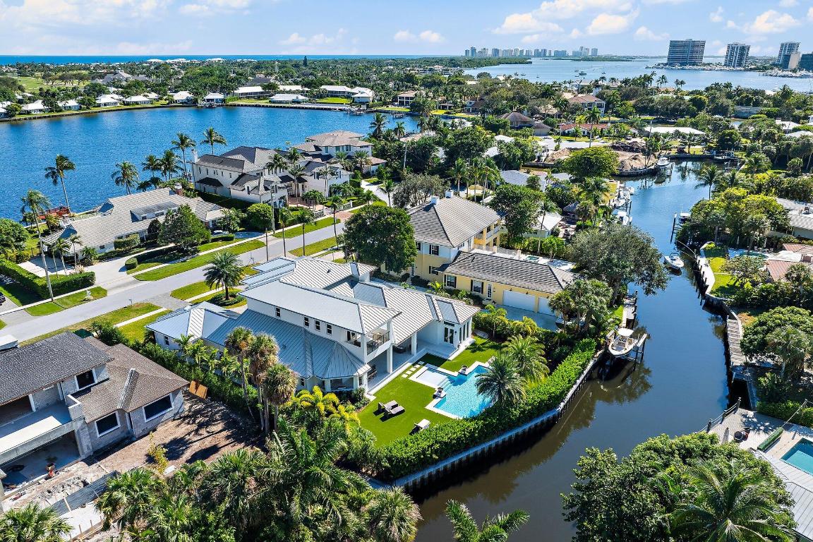 11701 Lake Shore Place