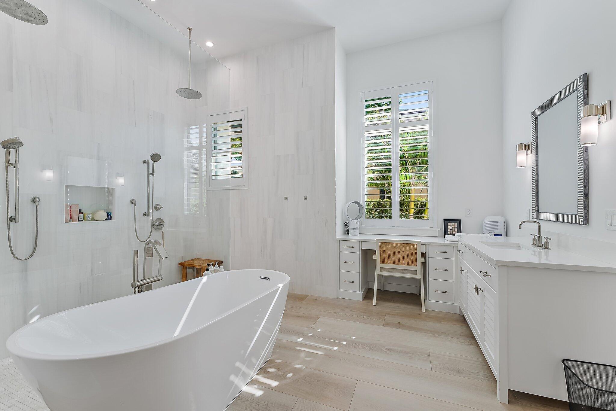 11701 Lake Shore Place