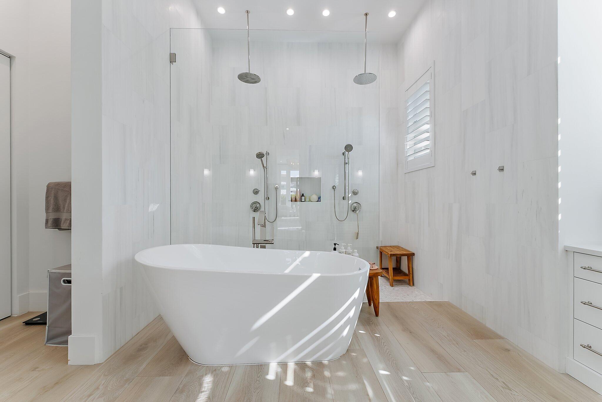 11701 Lake Shore Place