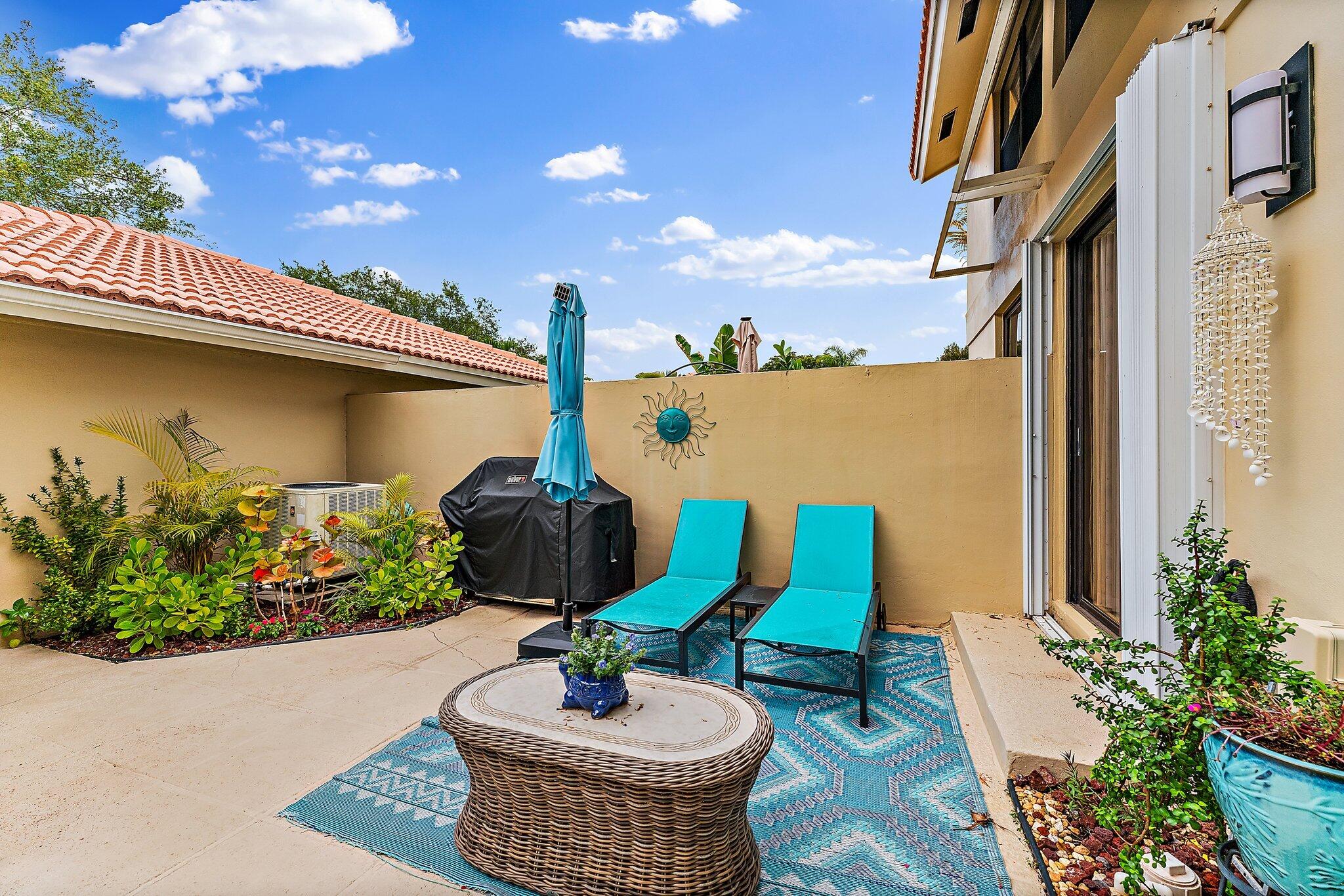 281 Old Meadow Way