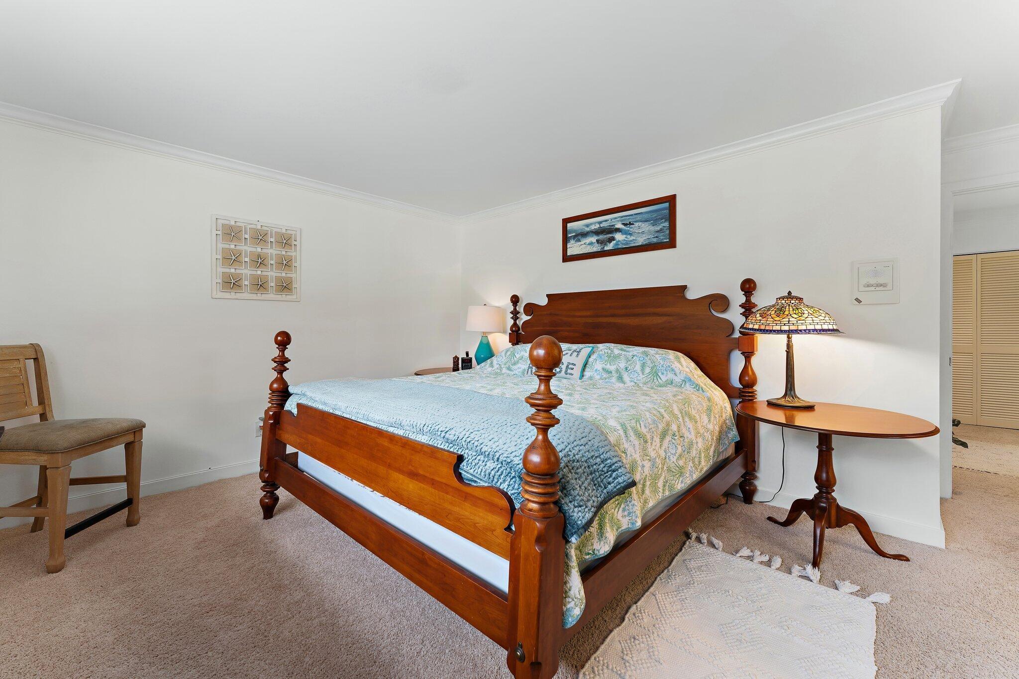 281 Old Meadow Way