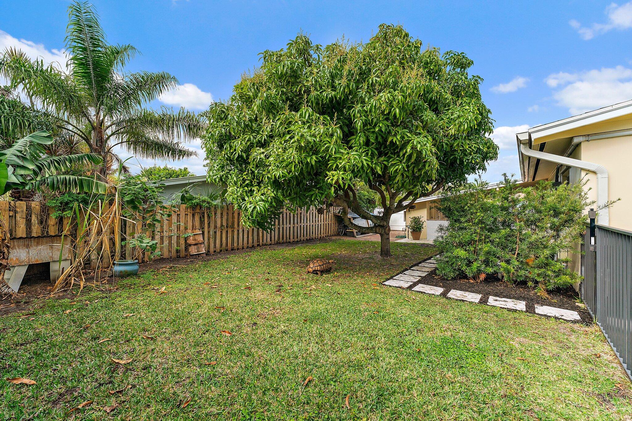 528 Captains Road