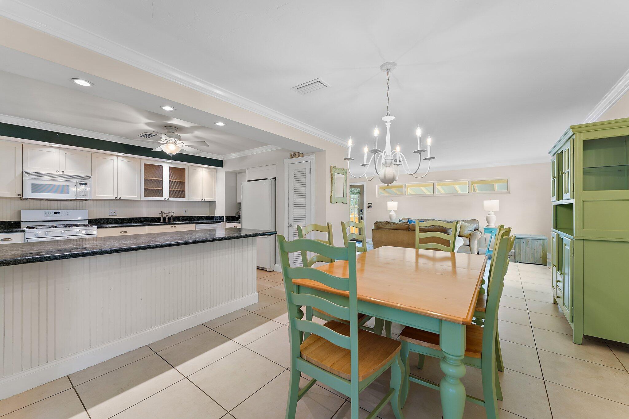 528 Captains Road