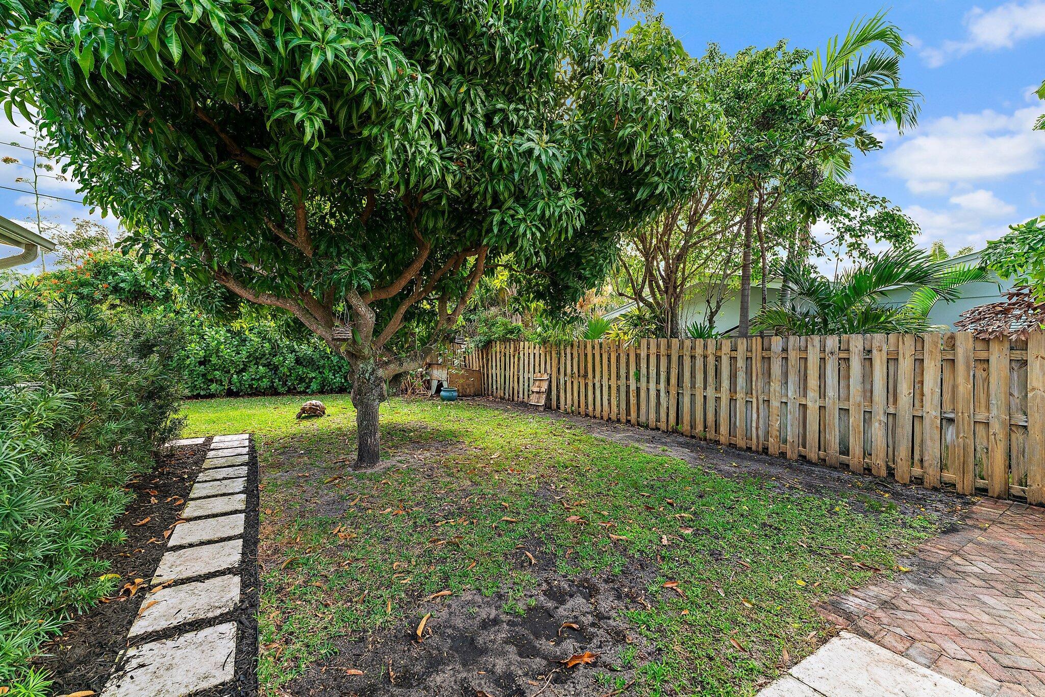 528 Captains Road