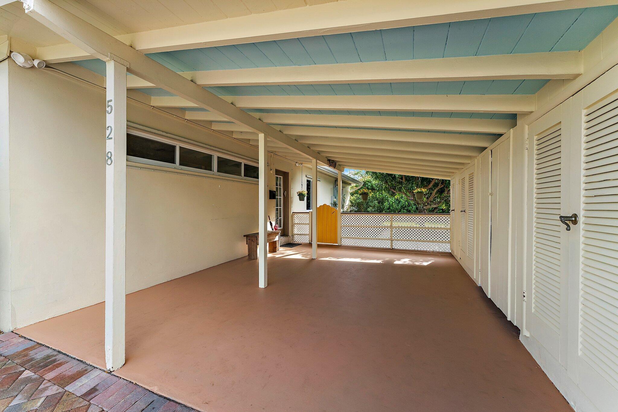 528 Captains Road