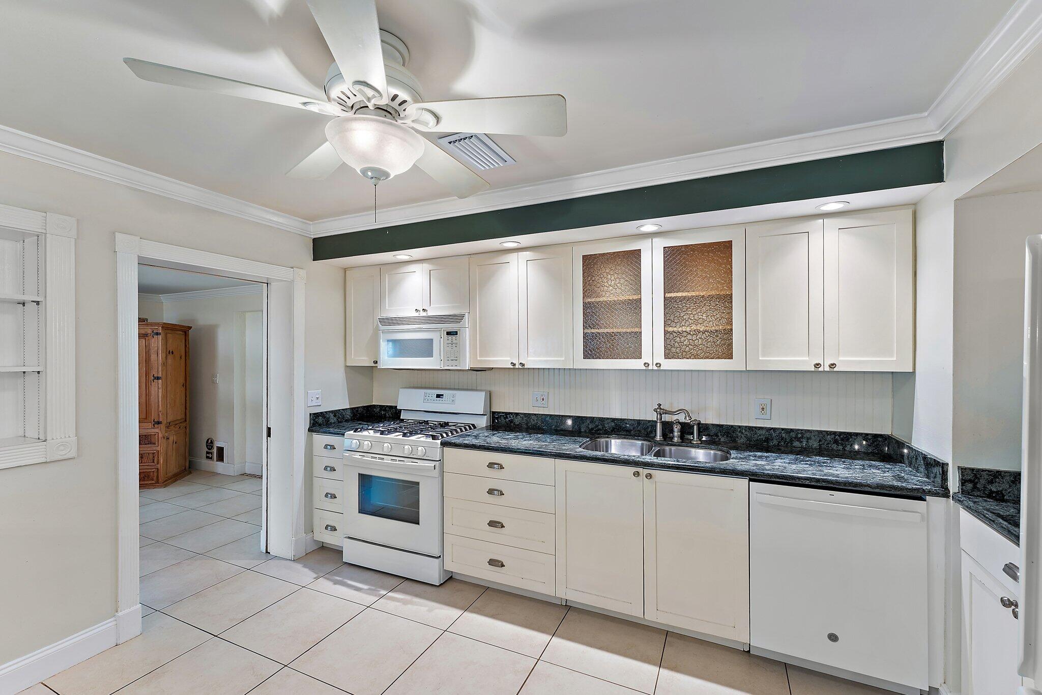 528 Captains Road
