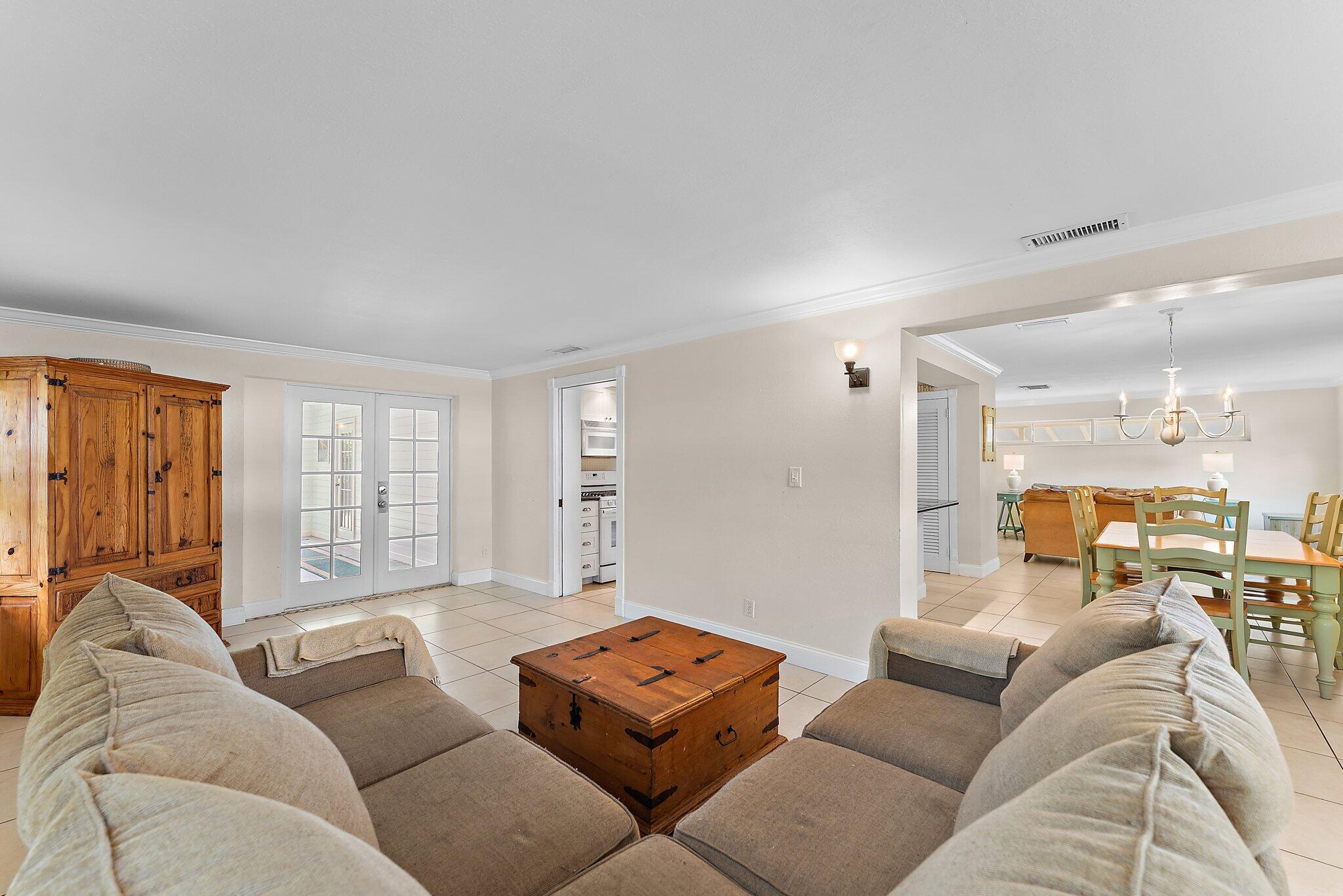 528 Captains Road
