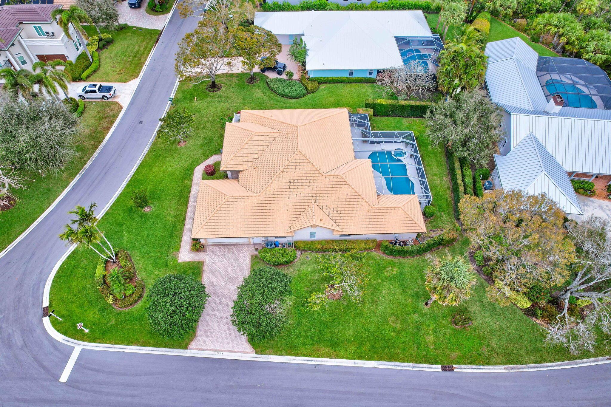 7983 SE Osprey Street