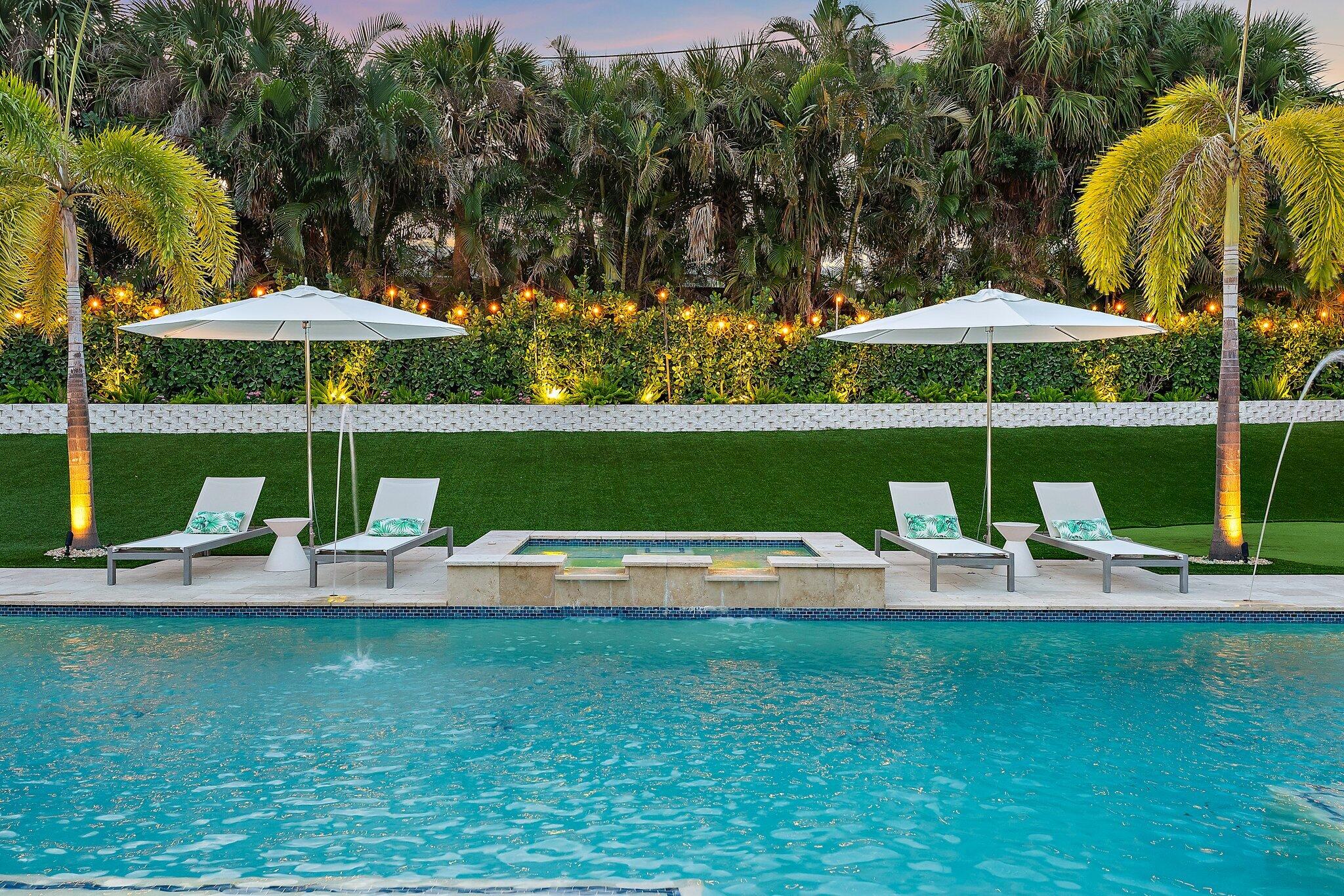 12147 Captains Landing