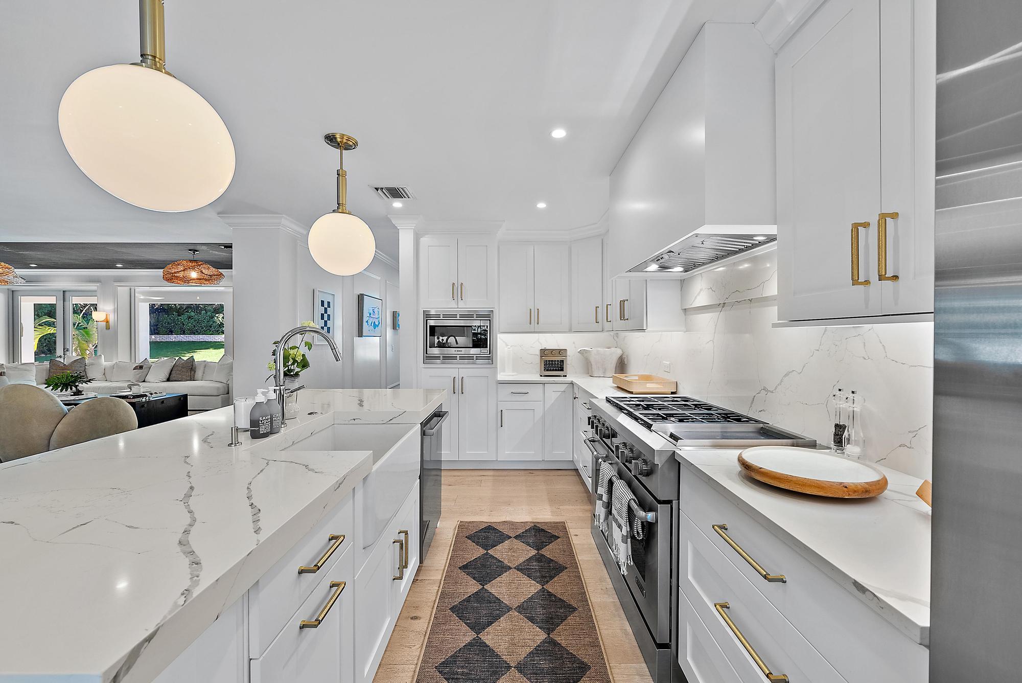 12147 Captains Landing