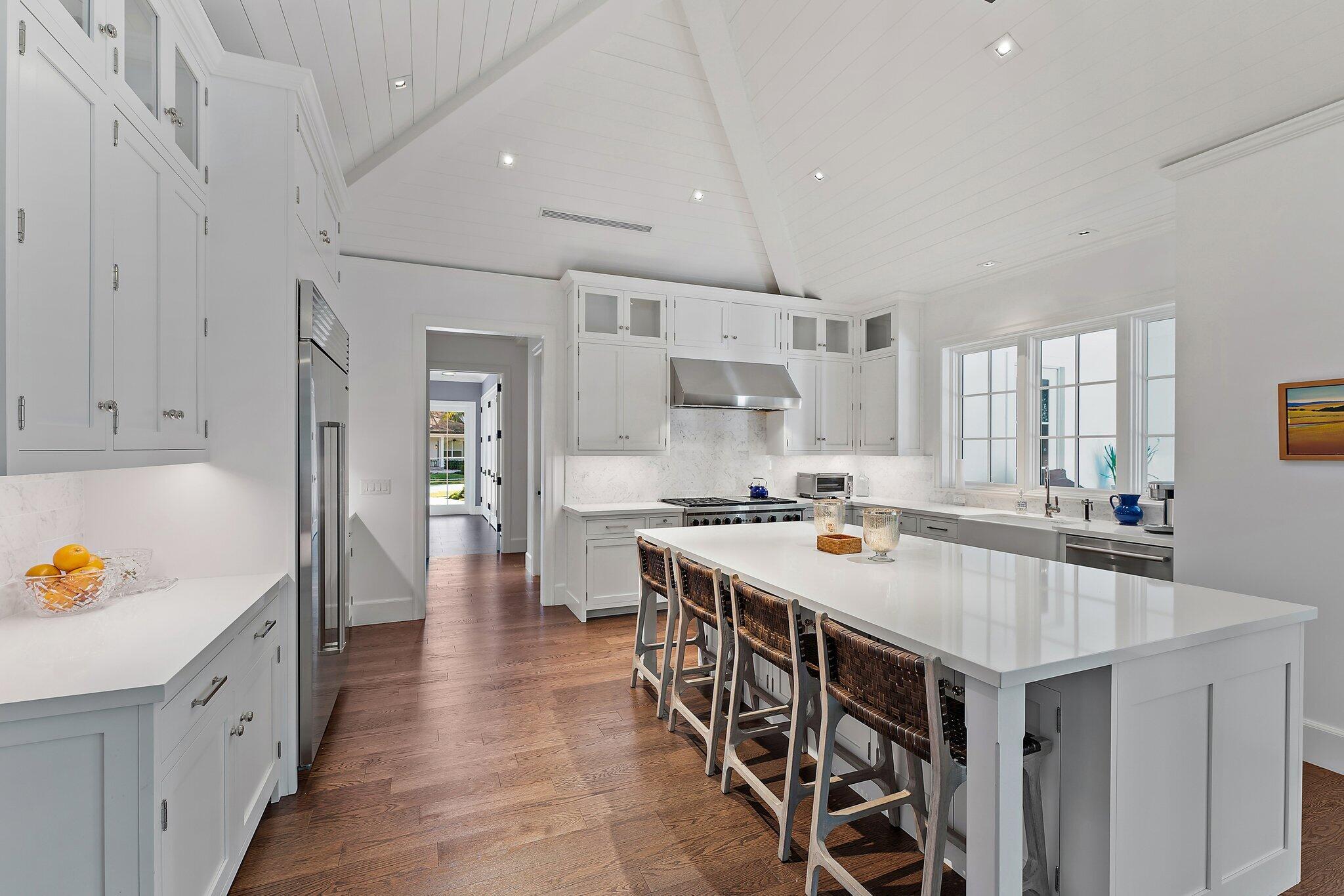 11763 Lake Shore Place