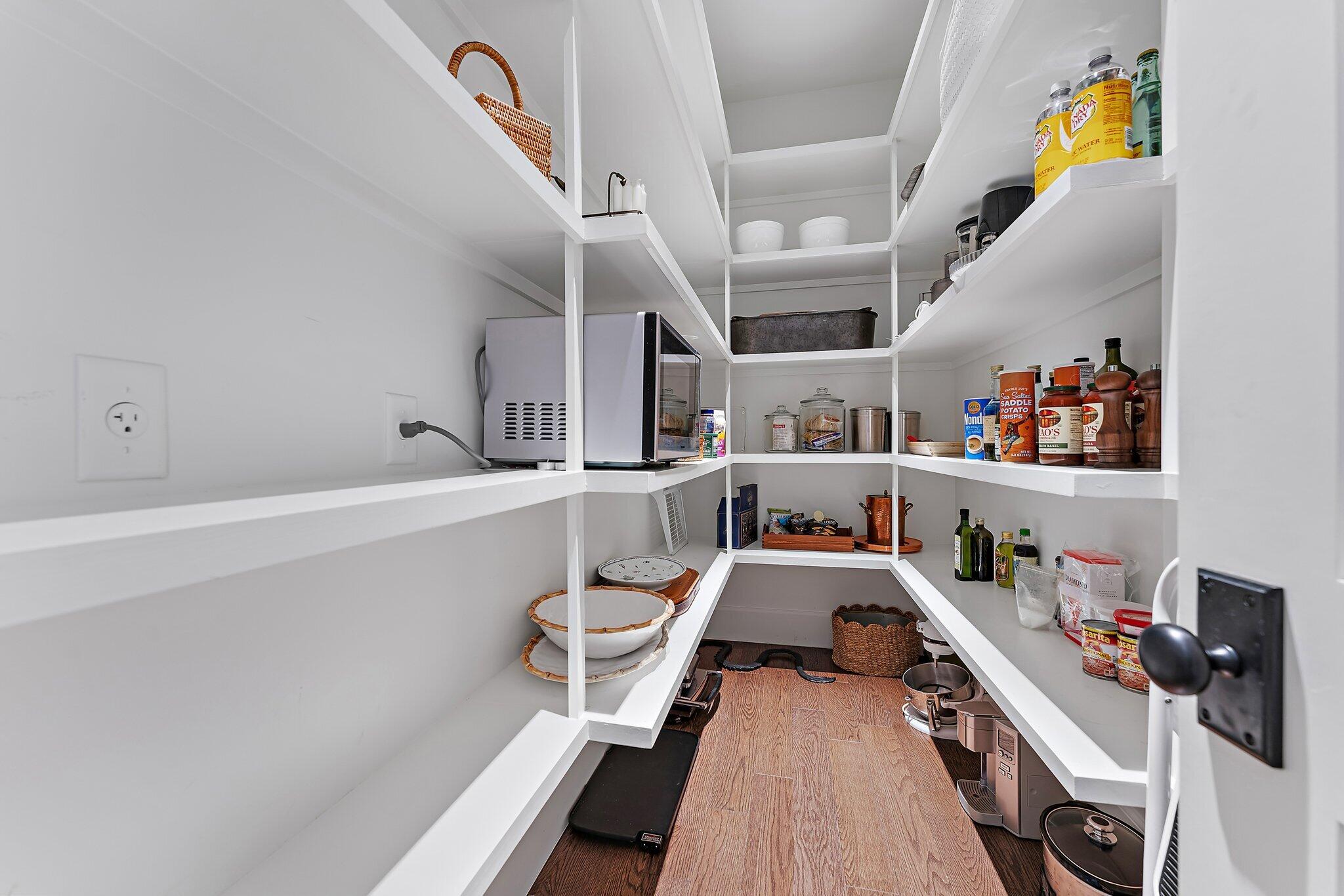 11763 Lake Shore Place