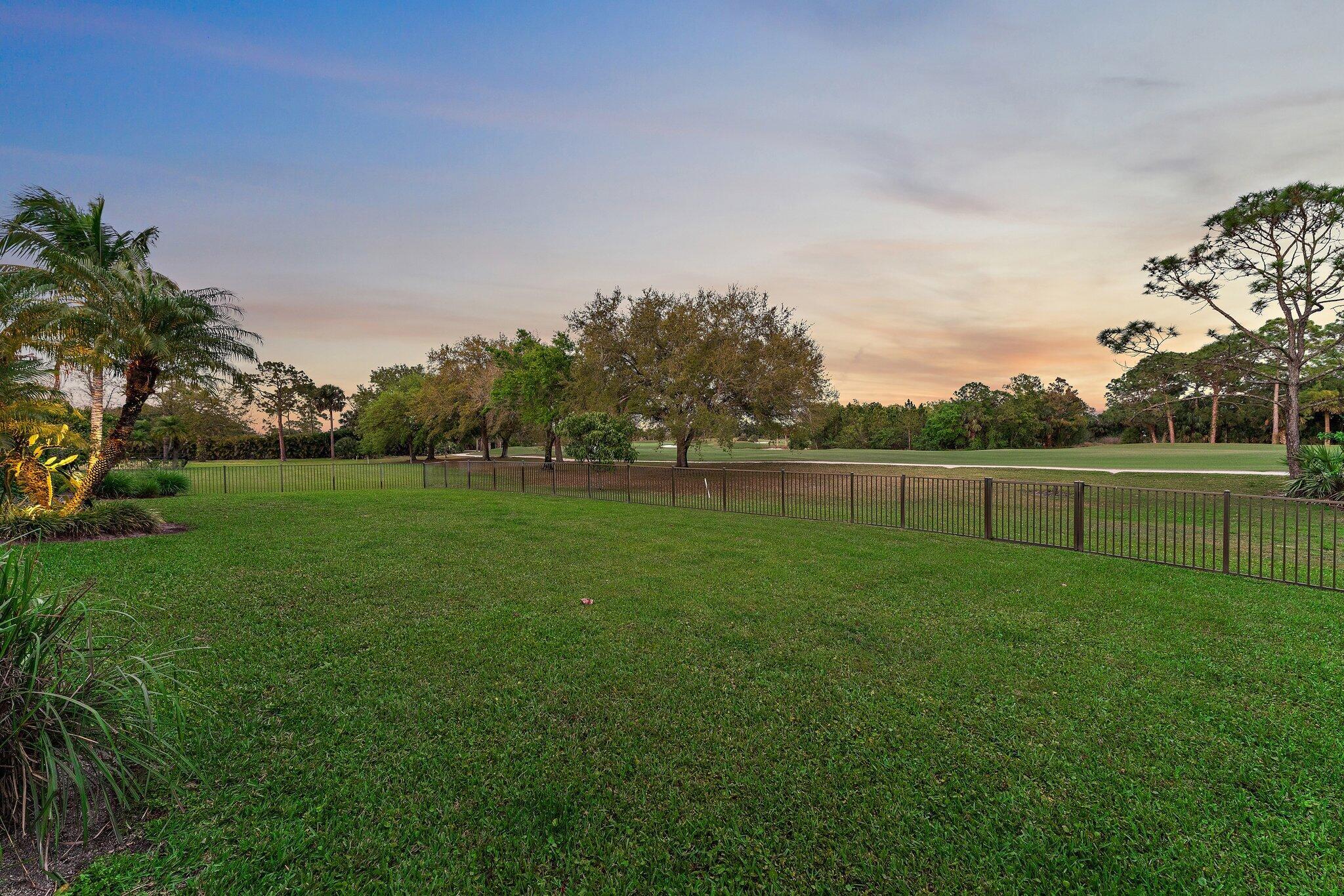 18715 SE Old Trail Drive W