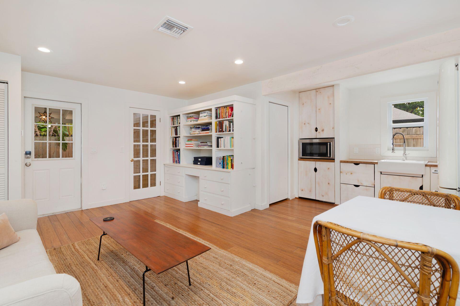 306 Marlborough Place