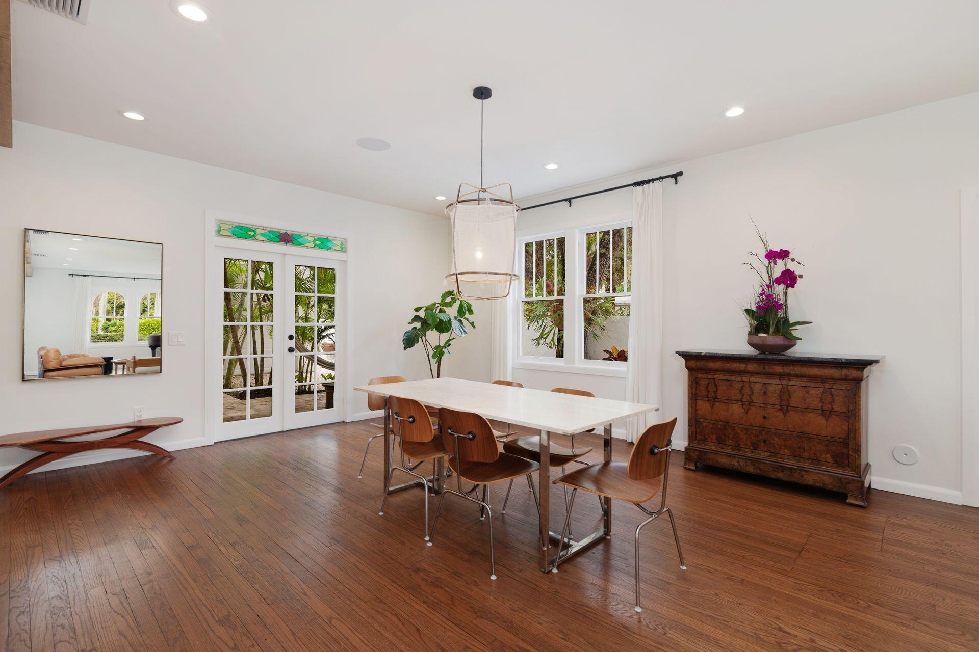 306 Marlborough Place