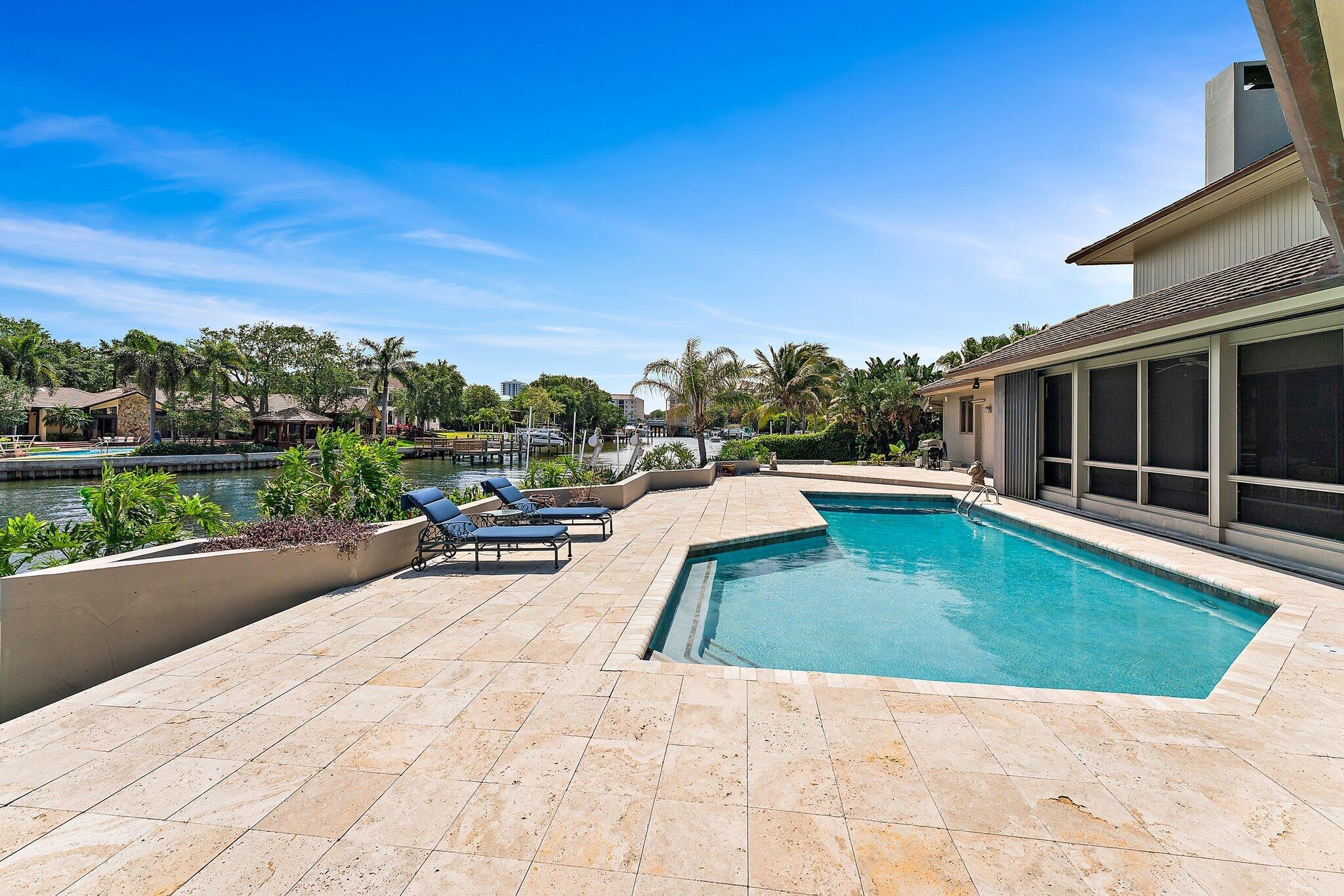 1454 Point Way