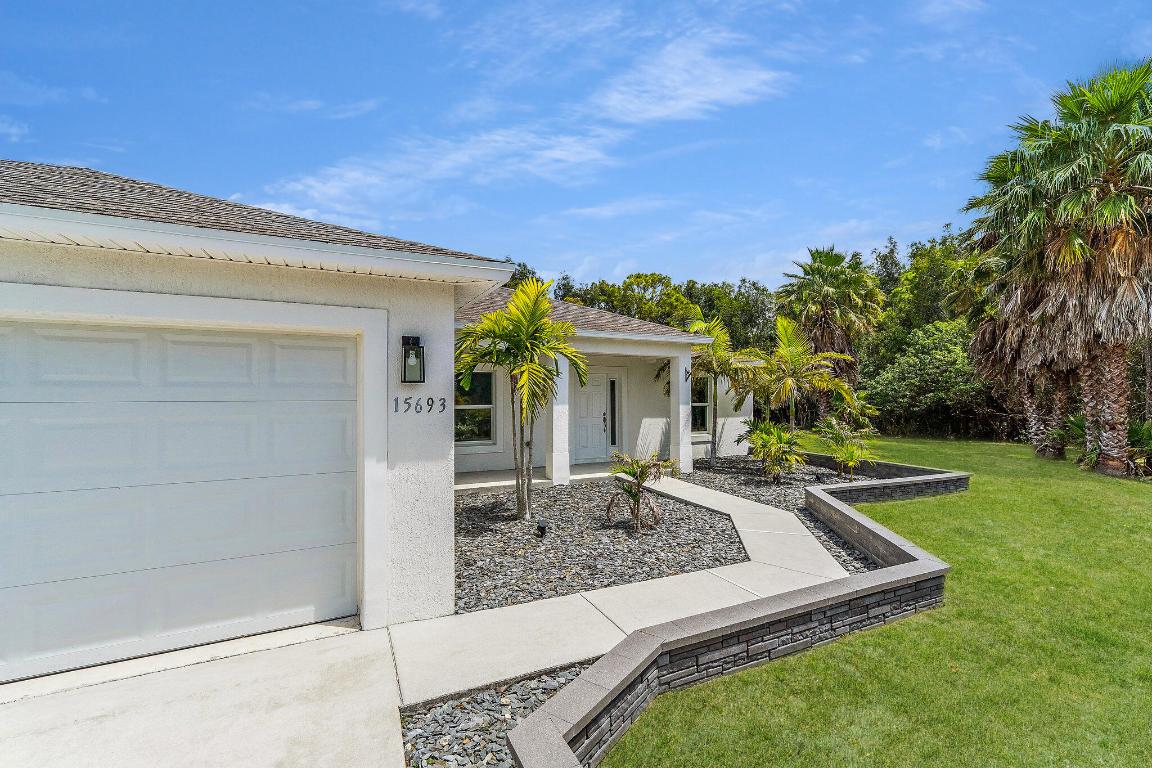 15693 Hamlin Boulevard