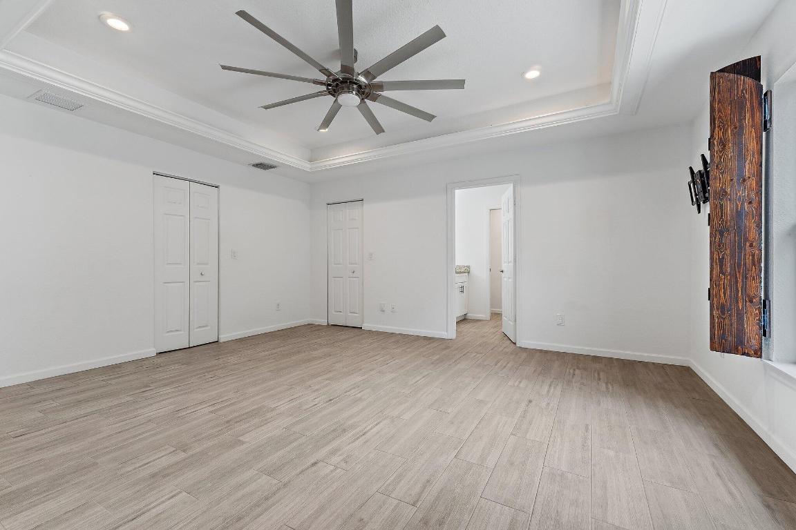 15693 Hamlin Boulevard