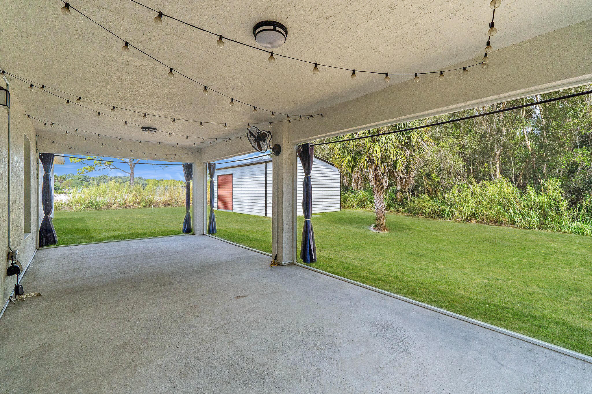 15693 Hamlin Boulevard