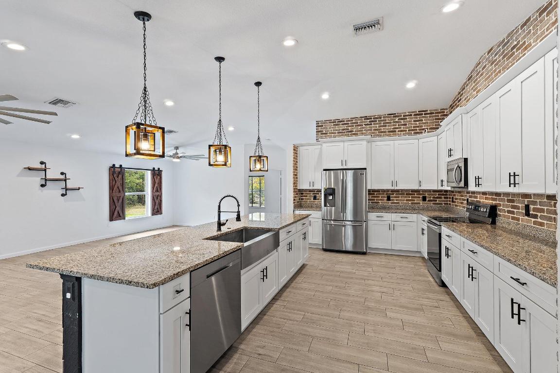 15693 Hamlin Boulevard