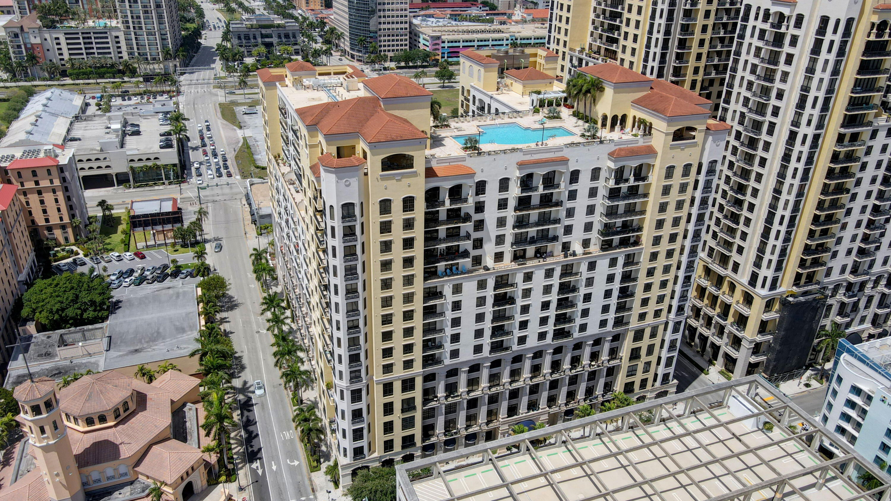 801 S Olive Avenue 1119