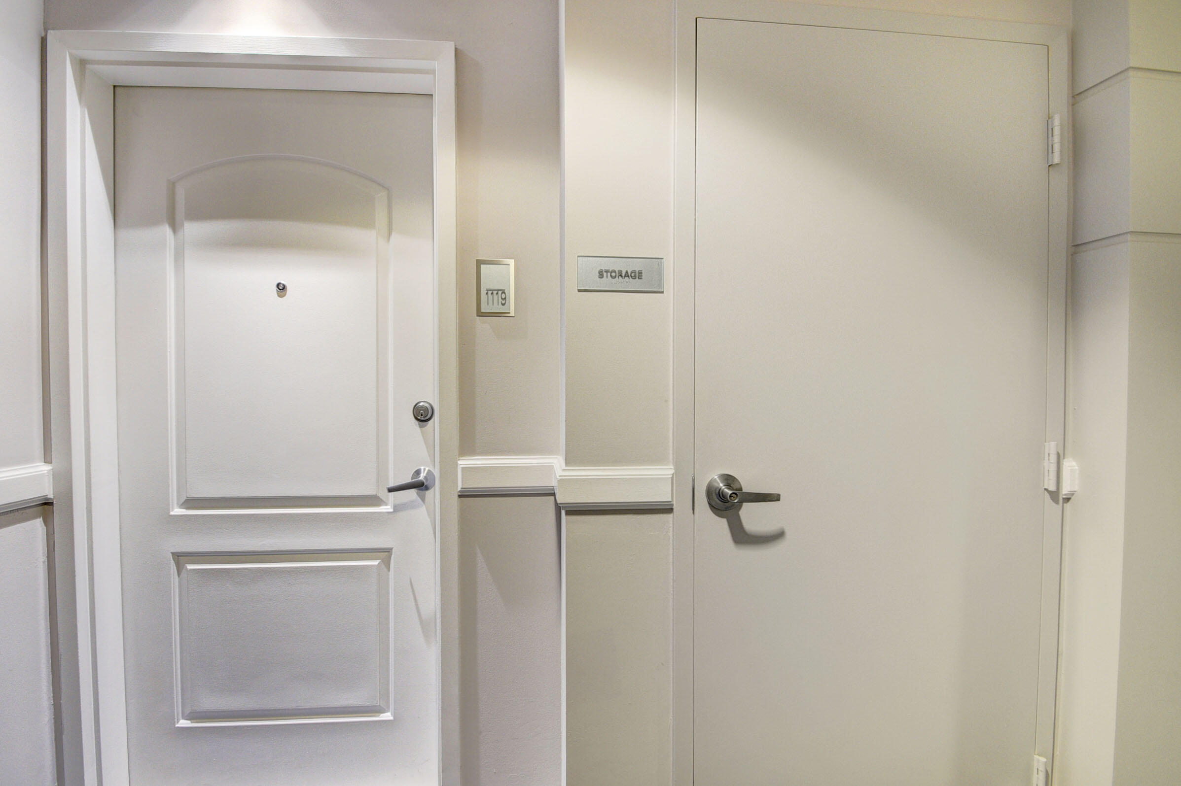 801 S Olive Avenue 1119