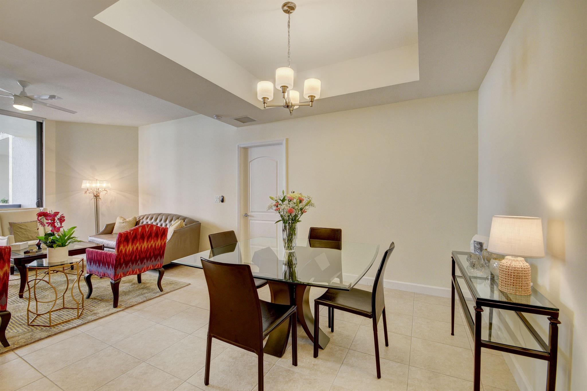 801 S Olive Avenue 1119