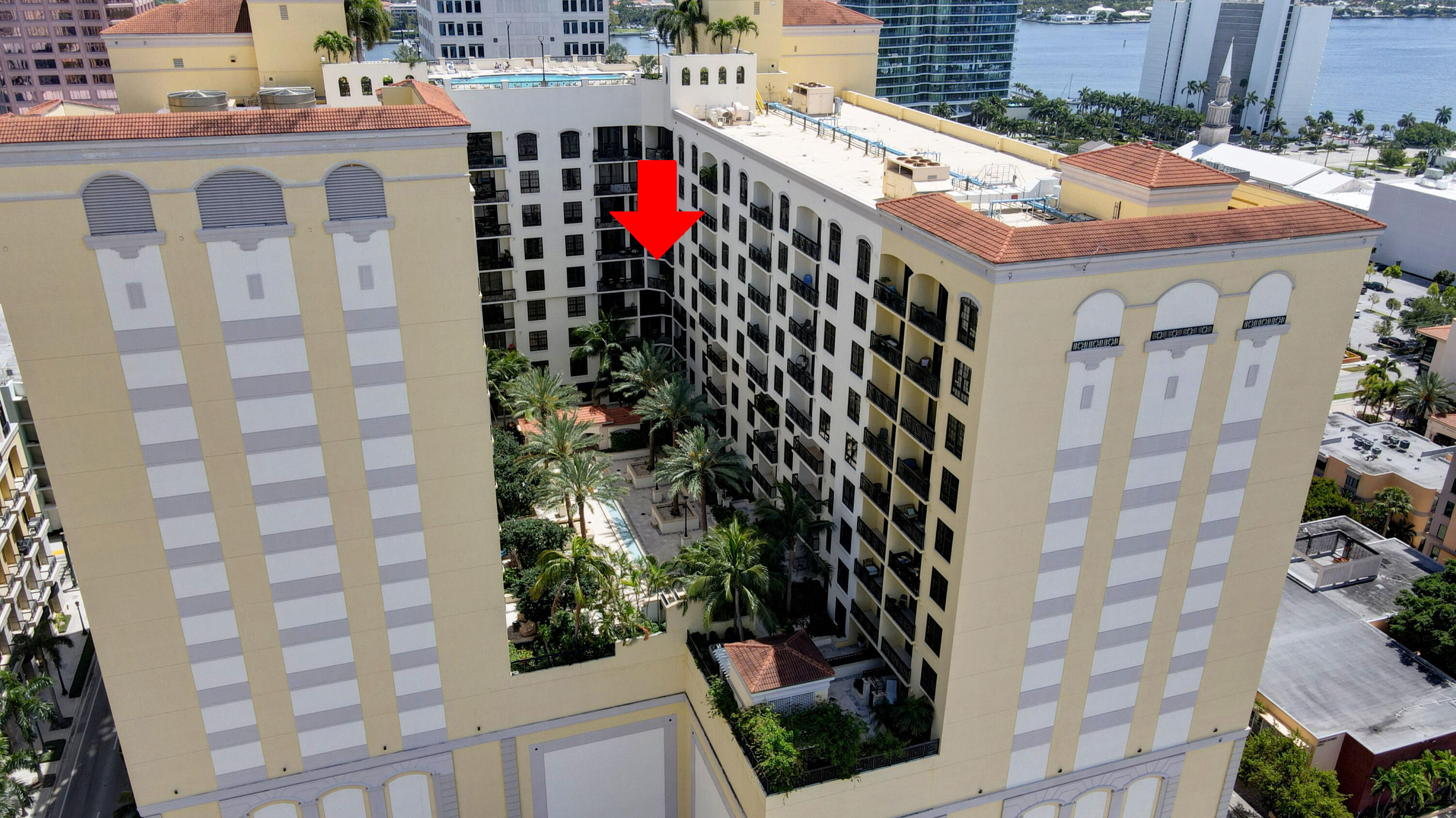 801 S Olive Avenue 1119