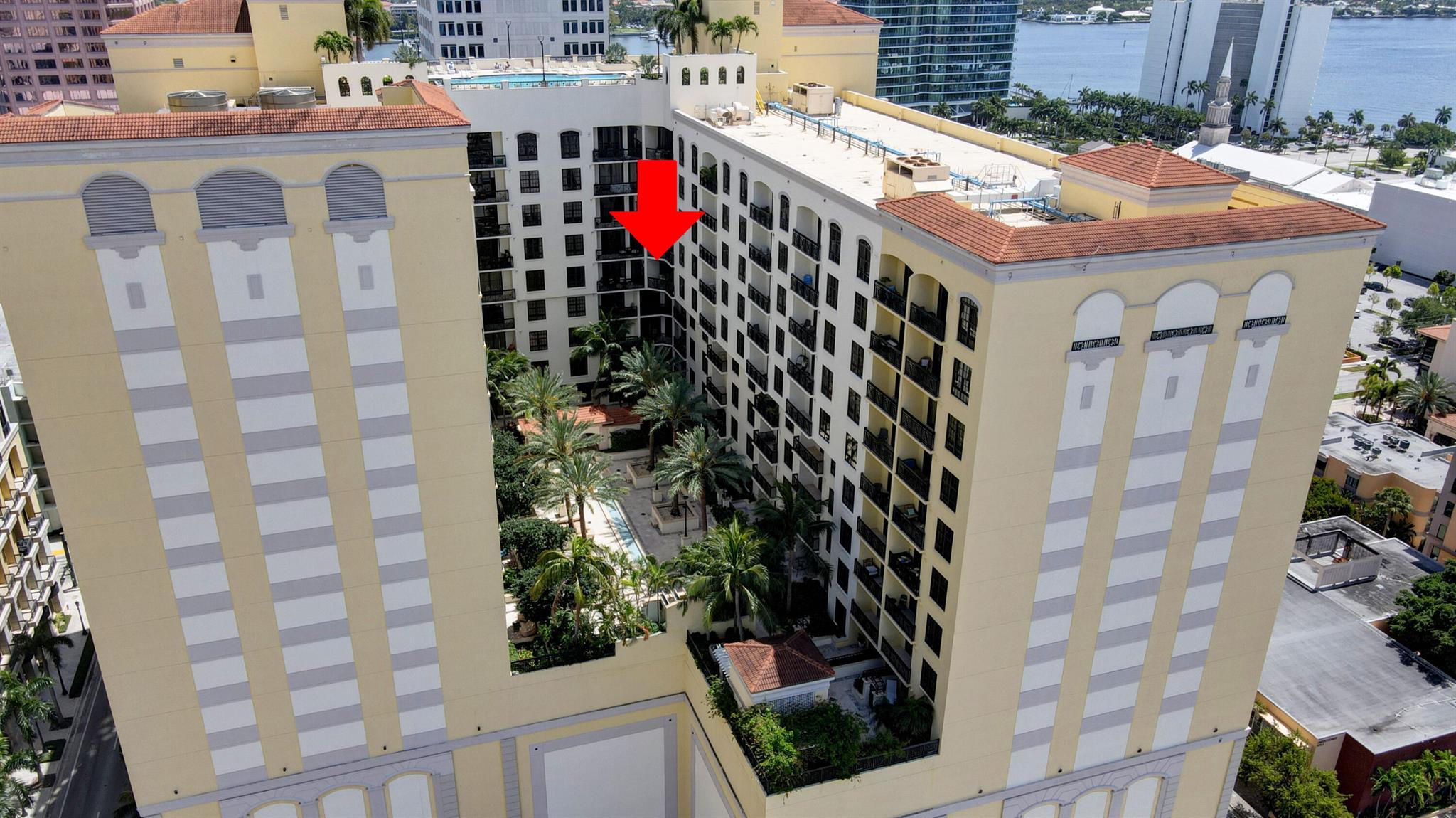 801 S Olive Avenue 1119