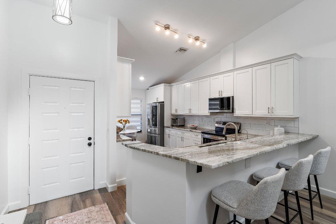 703 Saint Giles Court