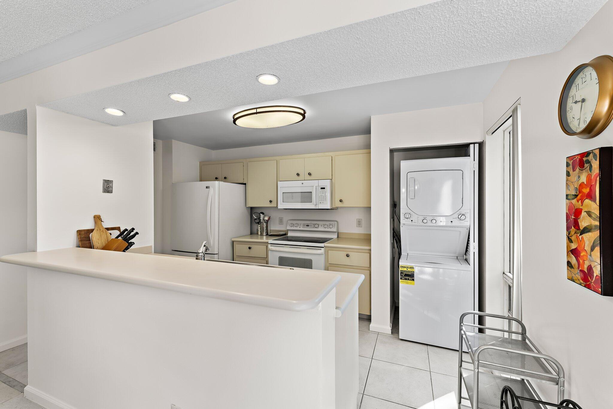 527 Brackenwood Place