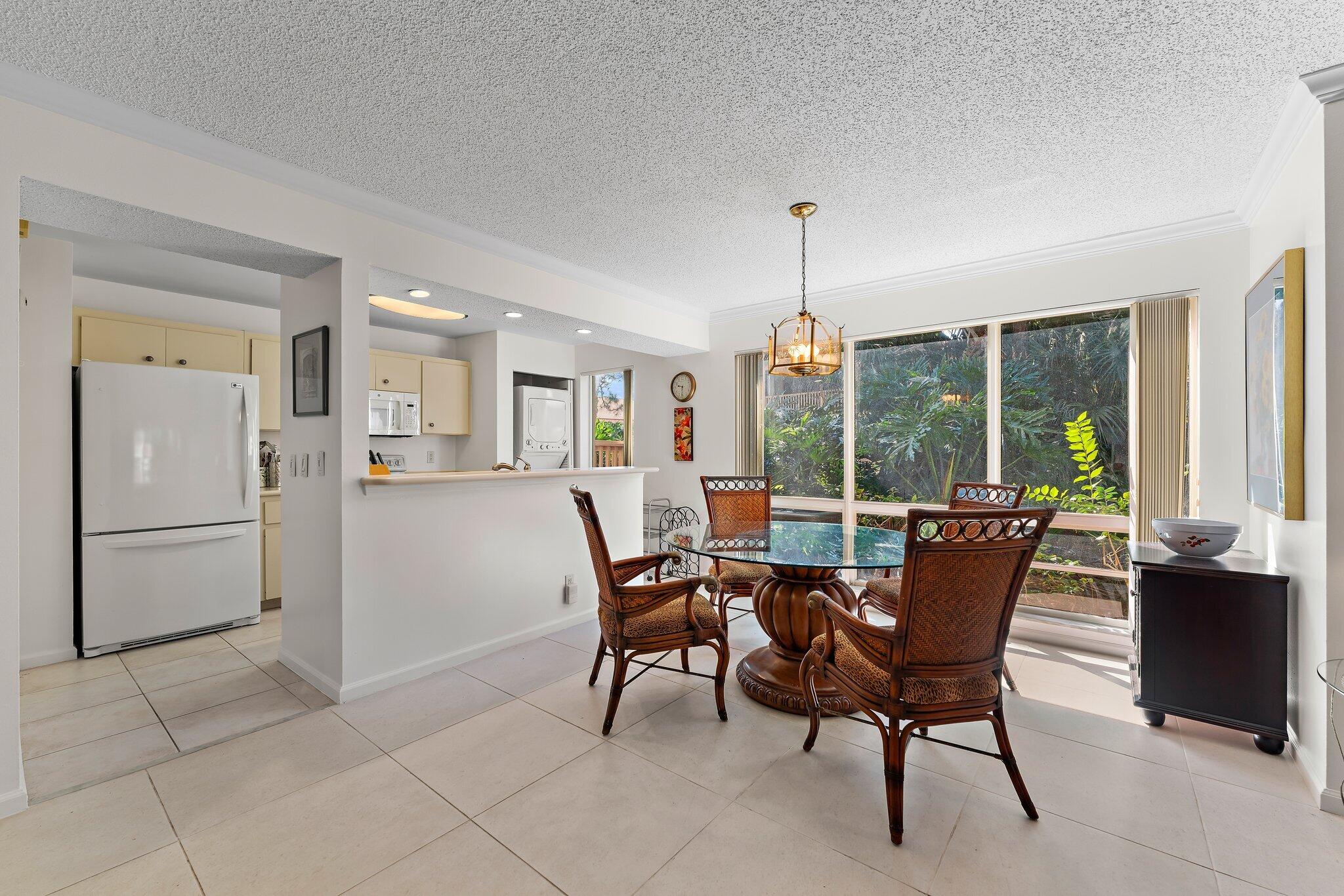 527 Brackenwood Place