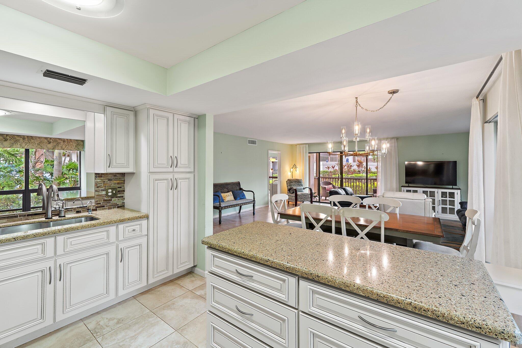 413 Brackenwood Lane S