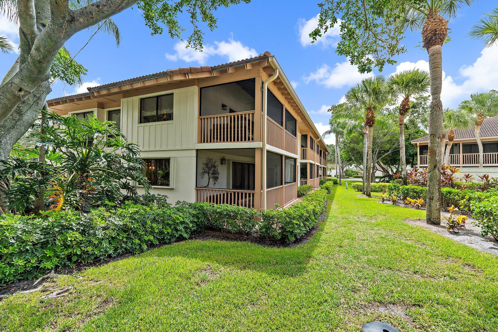 413 Brackenwood Lane S