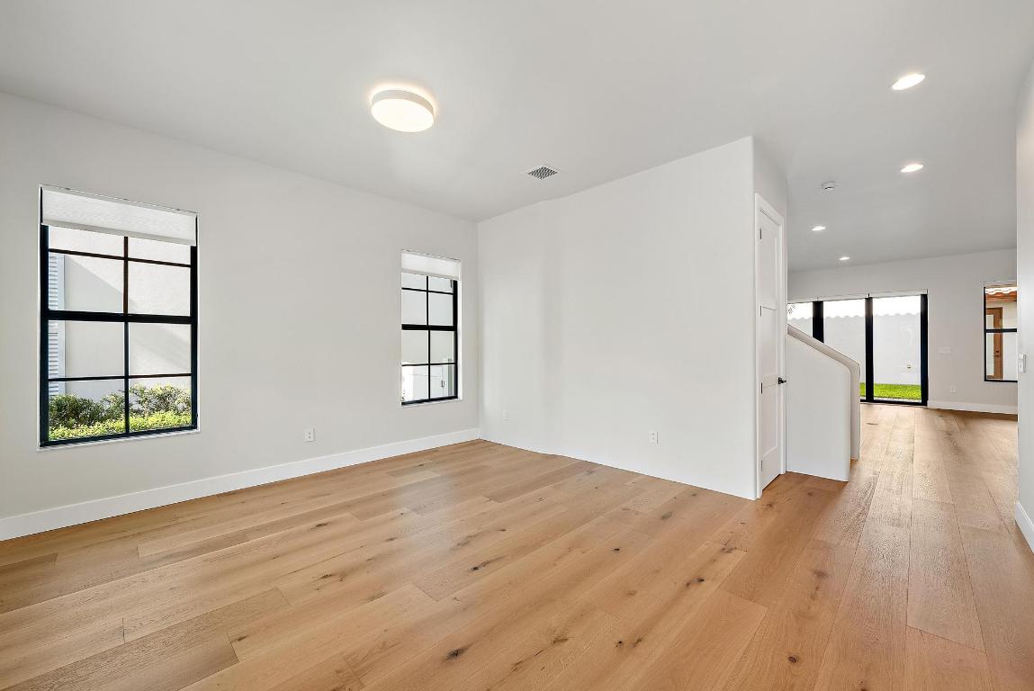 1005 Faulkner Terrace