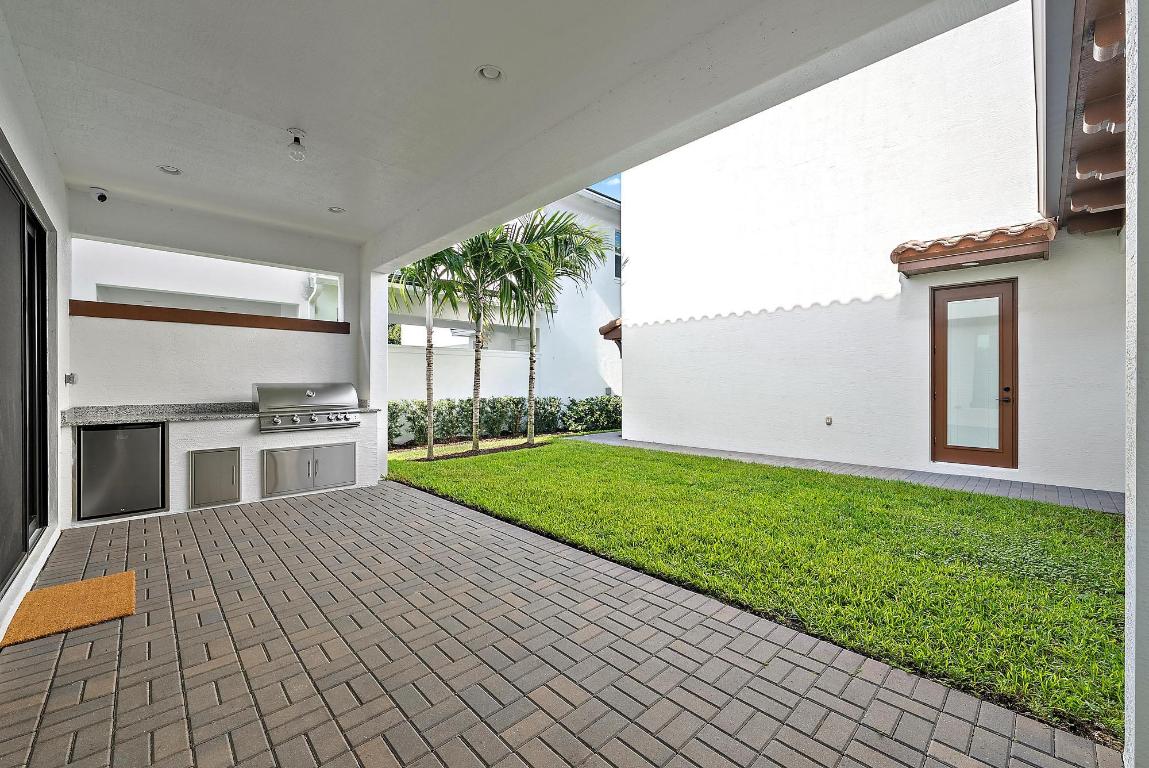 1005 Faulkner Terrace