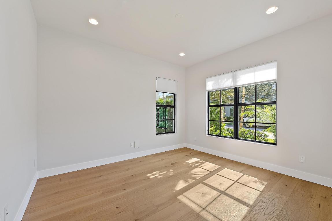 1005 Faulkner Terrace