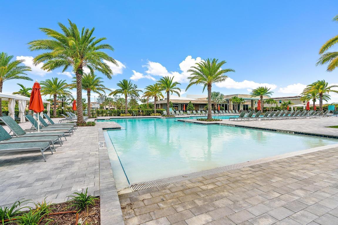 1005 Faulkner Terrace