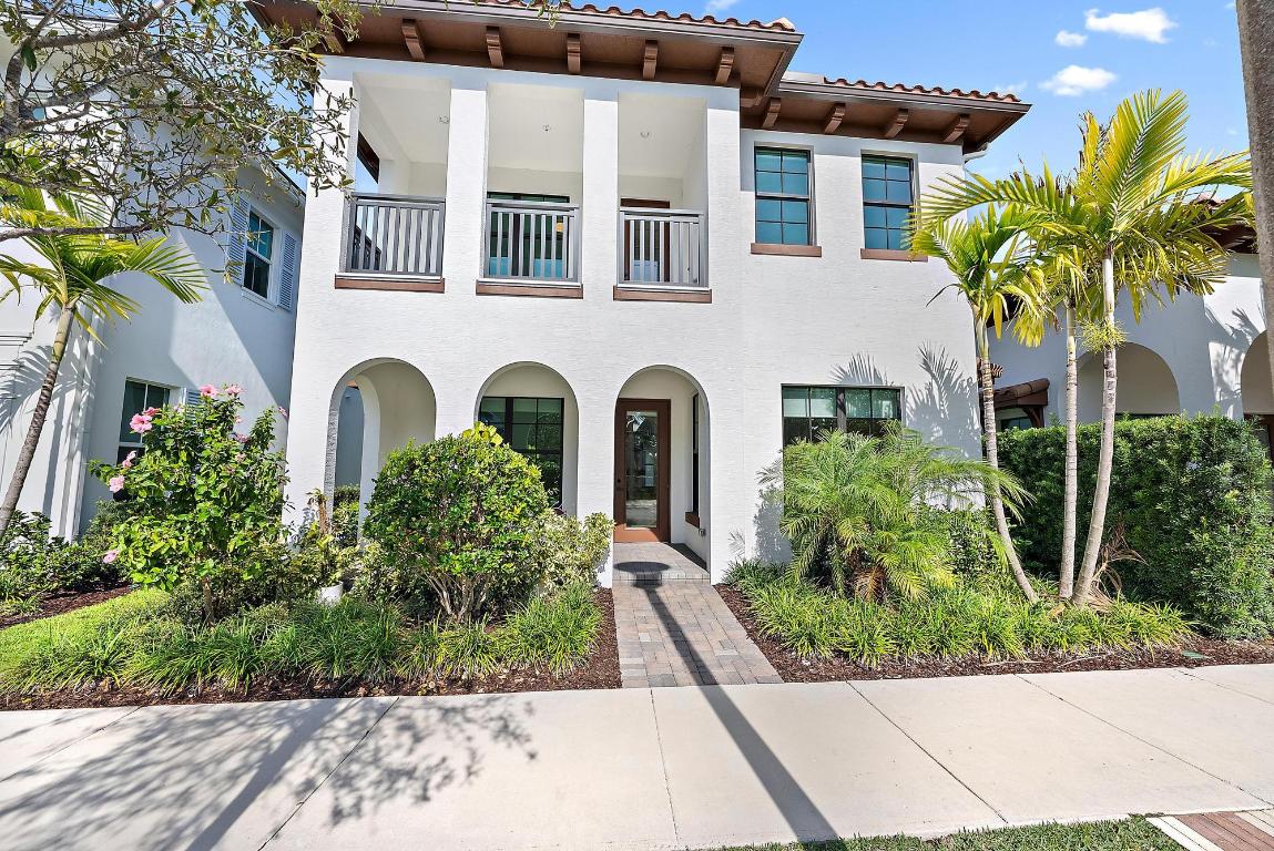 1005 Faulkner Terrace