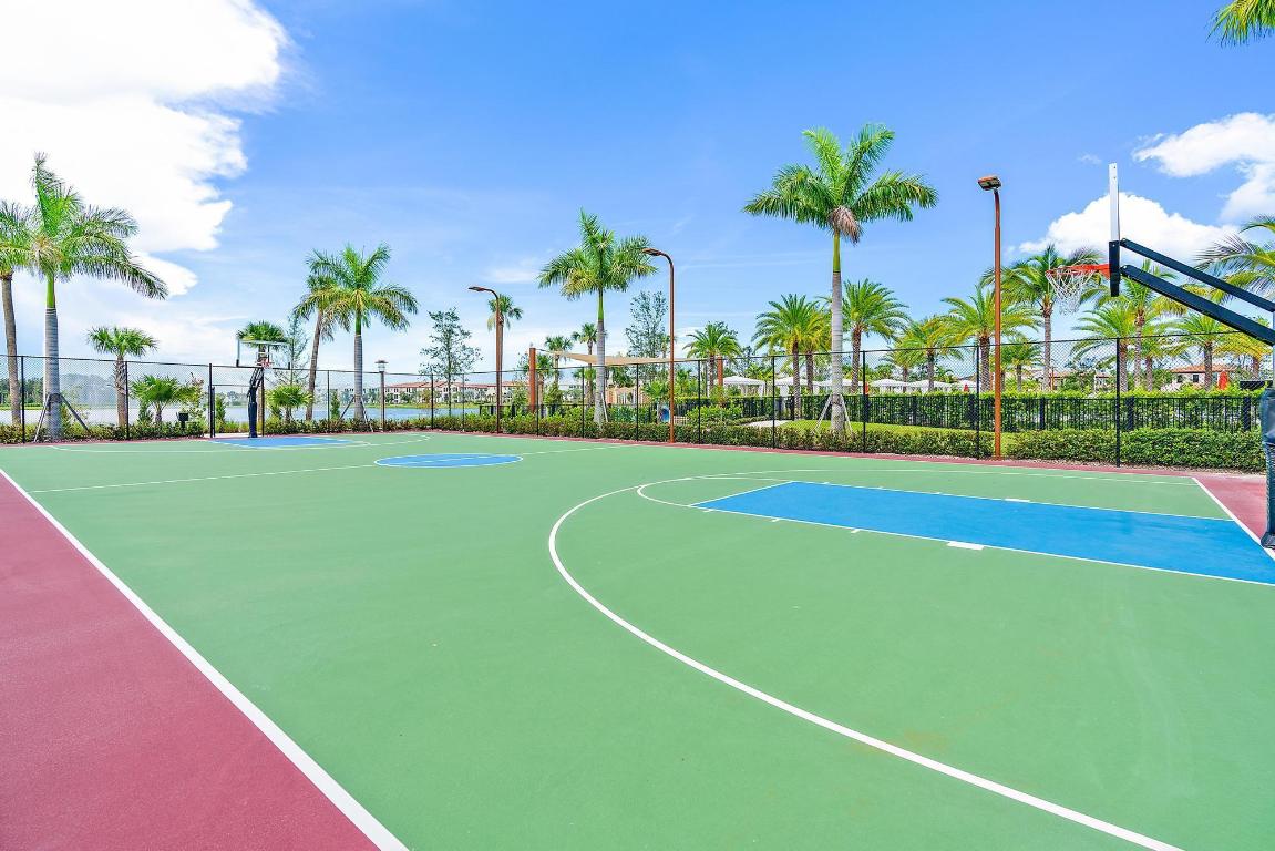 1005 Faulkner Terrace