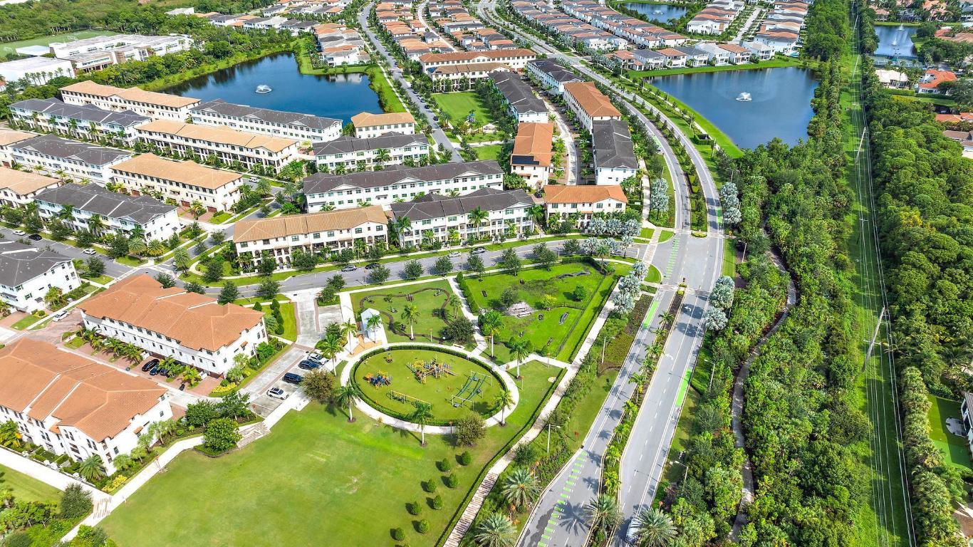 1005 Faulkner Terrace