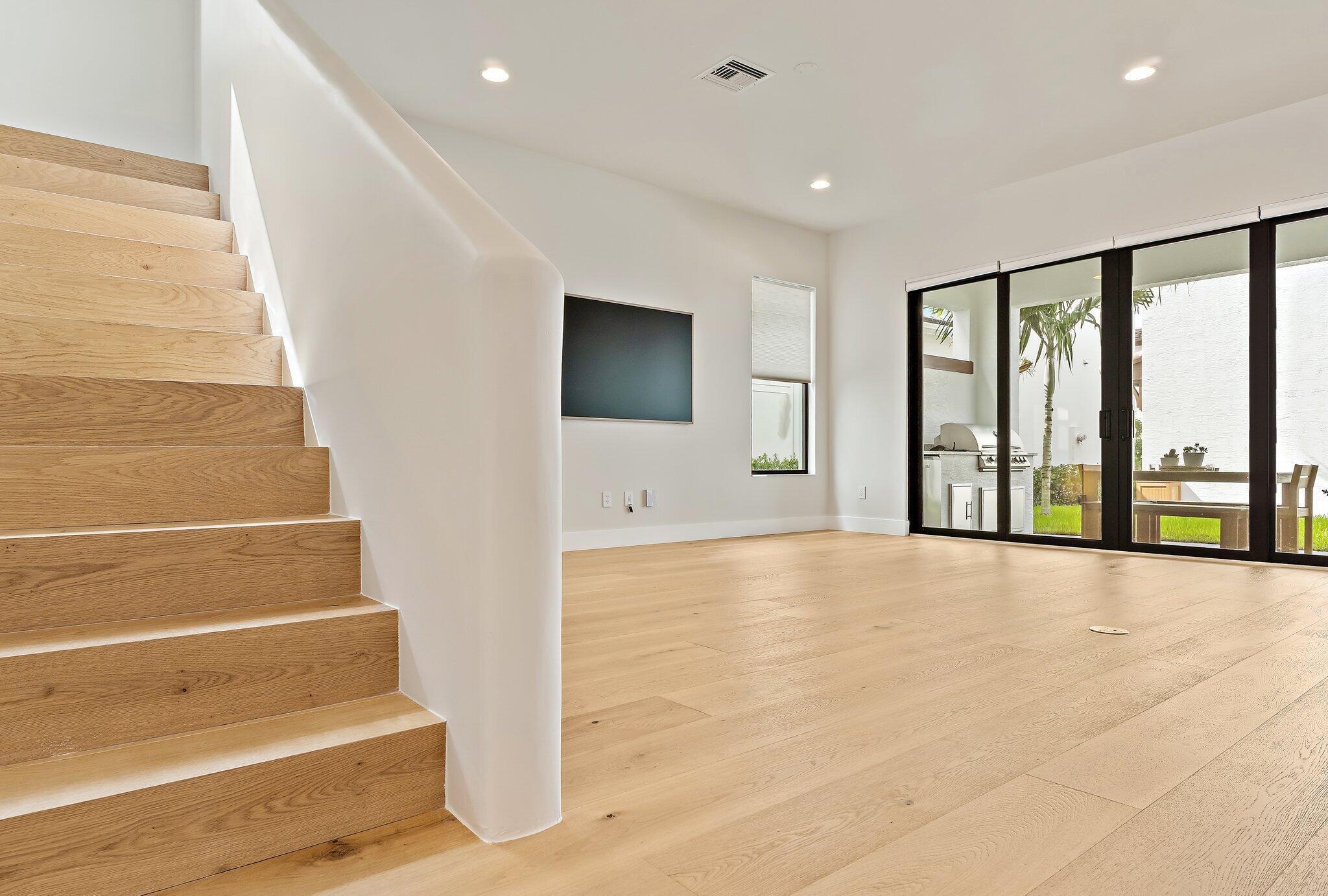 1005 Faulkner Terrace