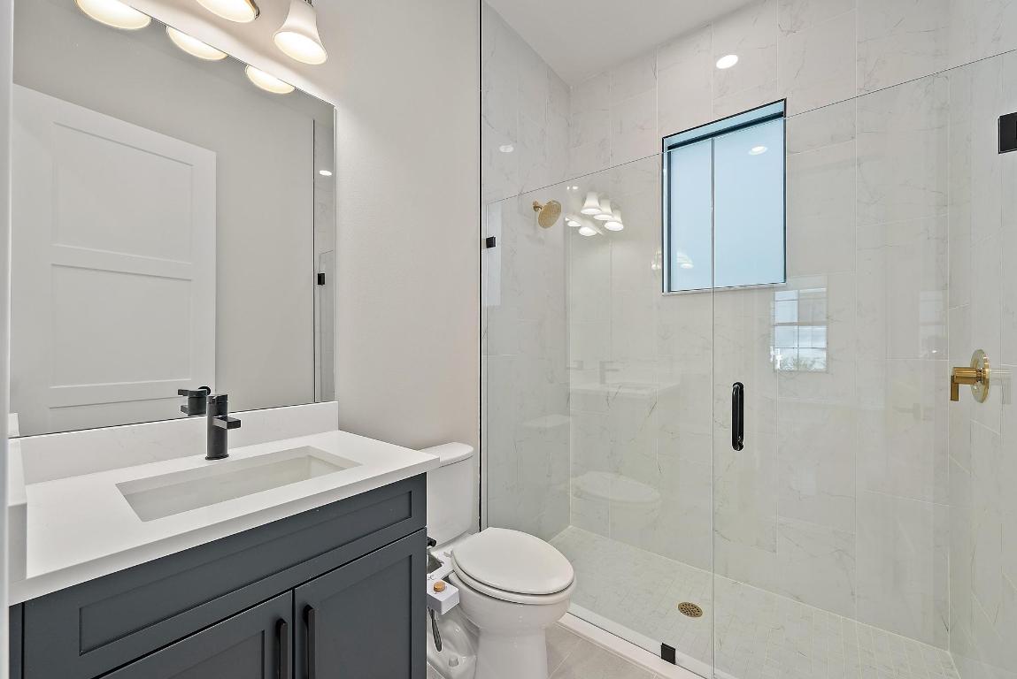 1005 Faulkner Terrace