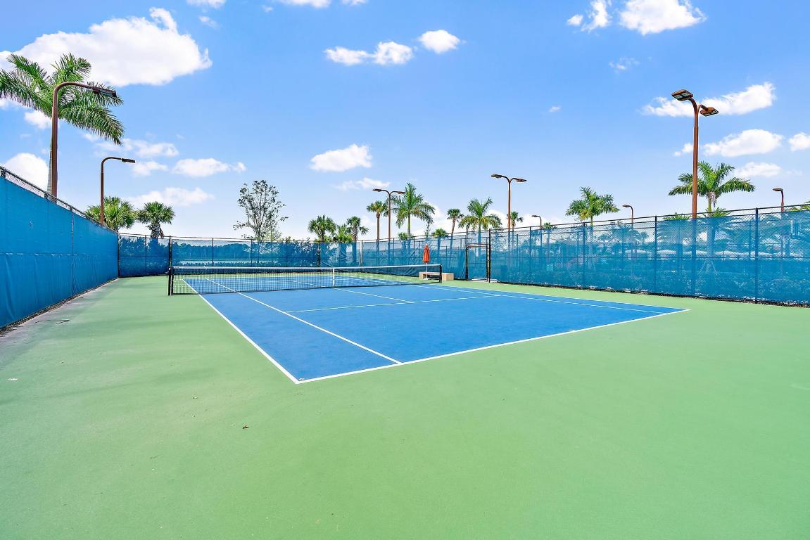 1005 Faulkner Terrace