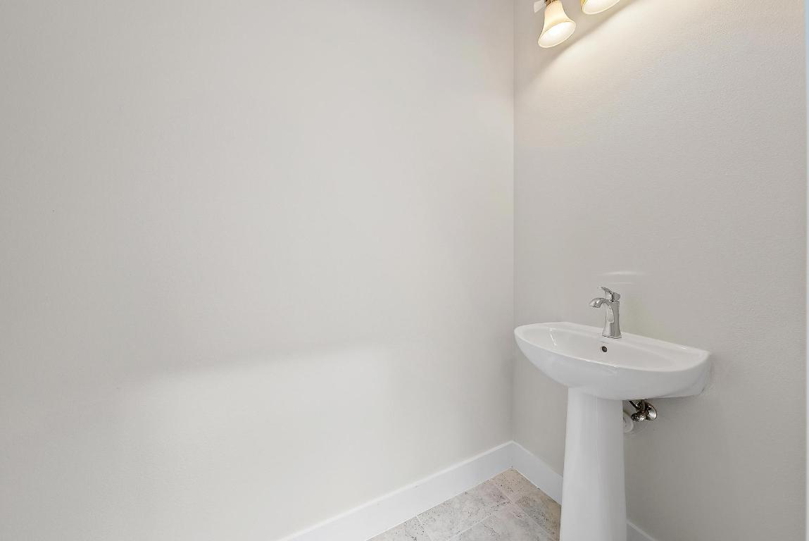 1005 Faulkner Terrace